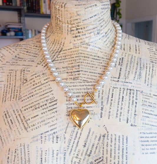 שרשרת פנינים לב זהב