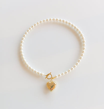 שרשרת פנינים לב זהב