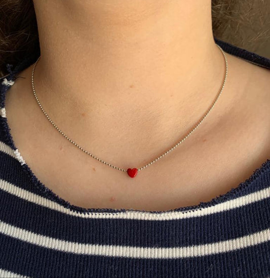 שרשרת לב טייני אדום שחורה