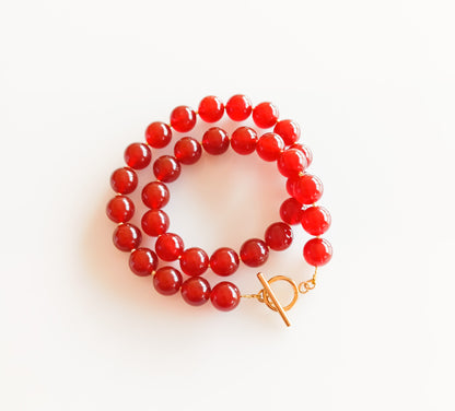 שרשרת ג'ייד אדומה