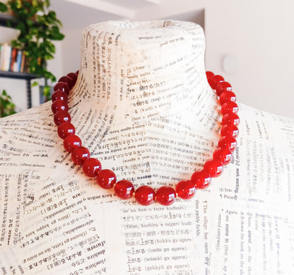 שרשרת ג'ייד אדומה