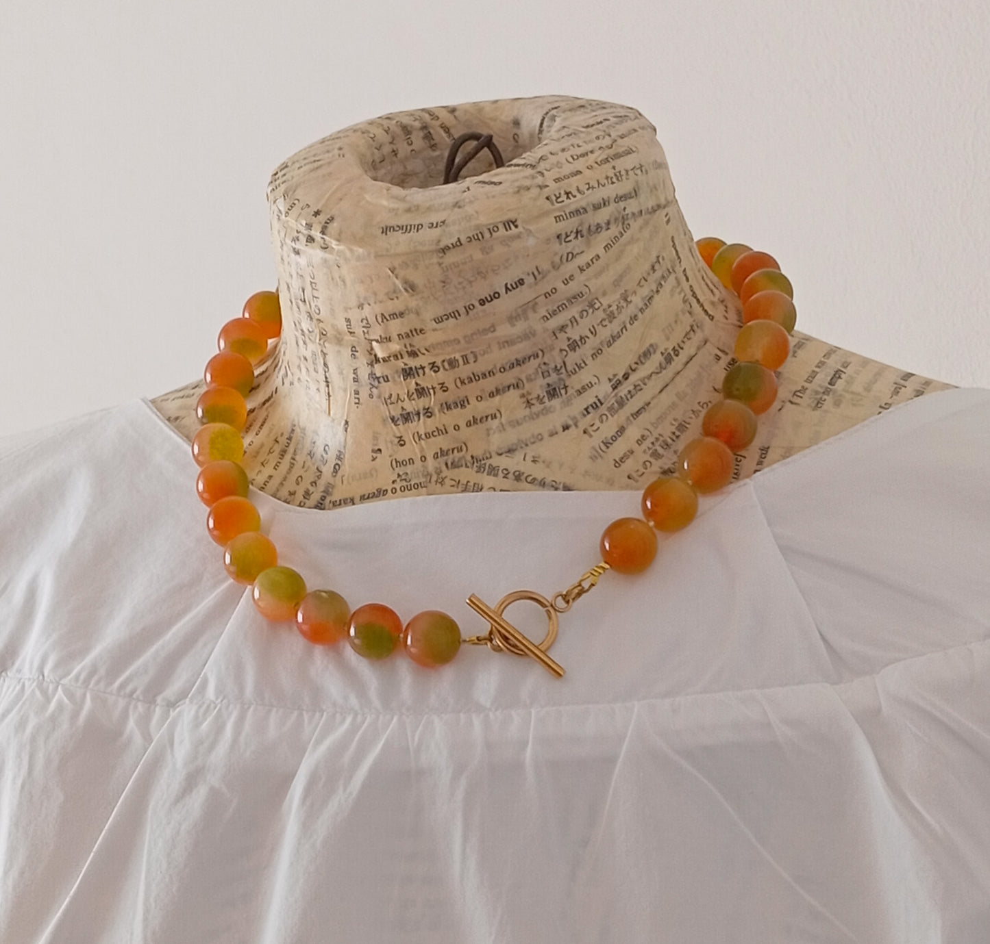 שרשרת אבן חן ג'ייד כתום ירוק